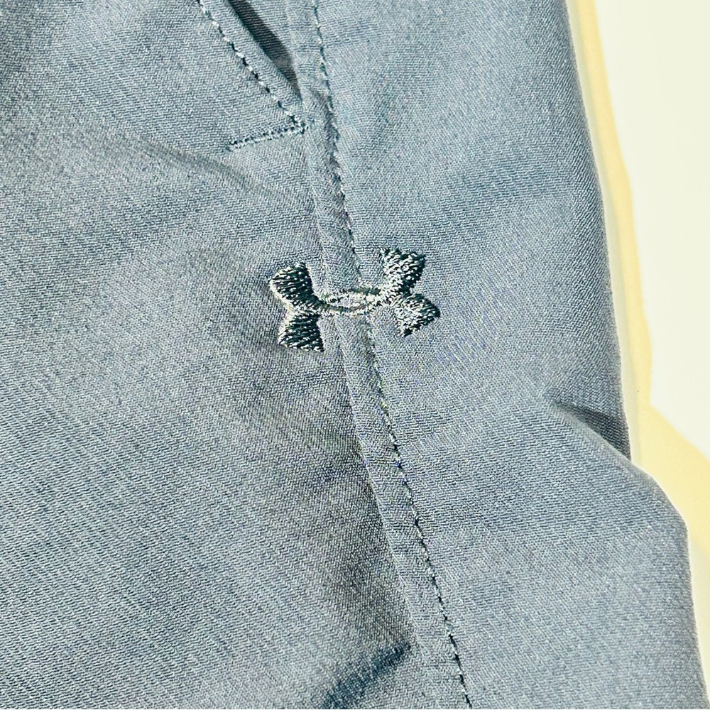 Under Armour golf shorts Heat Gear golf shorts loose fit black men Size 36 - Picture 5 of 7